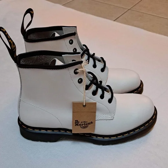 Dr. Martens 101 (YS) Yellow Stitch White US 10 Men\'s / US 11 Women\'s 101 Yellow Stitch Smooth Leather Ankle Boots in Black | Dr  main image 3